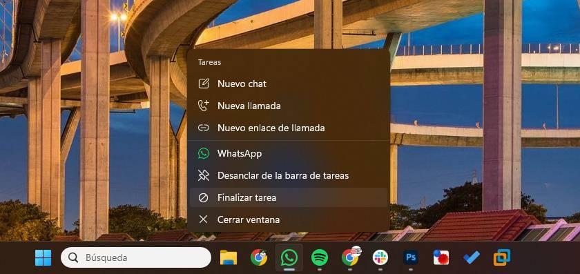 Finalizar tarea desde barra de tareas de Windows 11